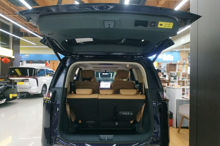 Used GAC Trumpchi E8 New Energy 2024 150km MAX Trunk