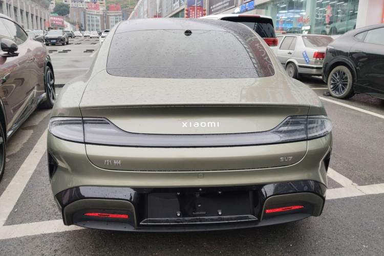Used Xiaomi Auto SU7 2024 Rear-Drive Long-Range Intelligent Driving Version
