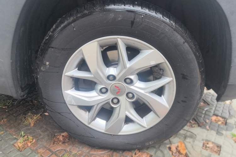 Used Wuling Hongguang S3 2018 1.5L Manual Standard Version China V Standard