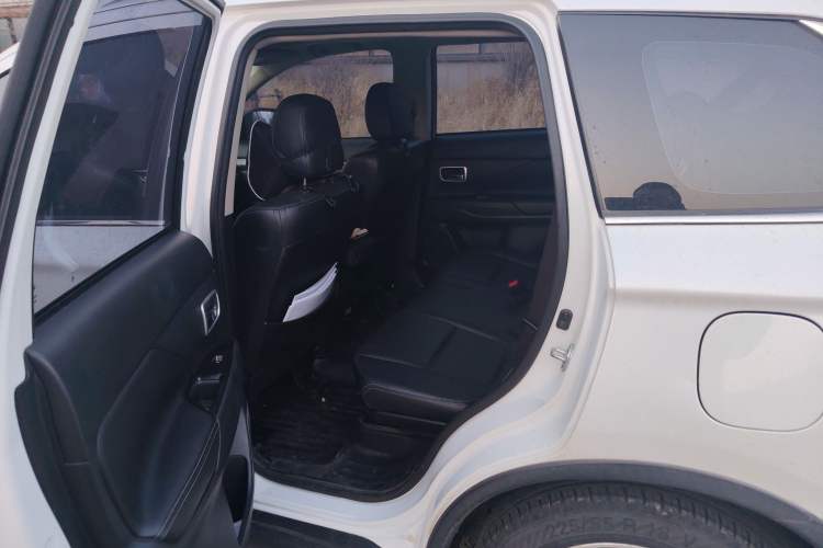 Used Mitsubishi Outlander 2018 2.4L 4x4 Elite Edition 5 Seats