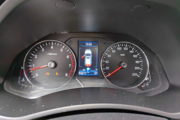 Used FAW Senya R7 2017 1.6L Automatic Prestige Model
