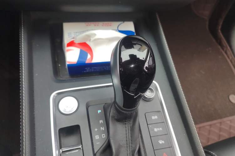 Used BYD Tang 2018 2.0T Automatic Smart Connect Prestige 7-Seater China V Standard