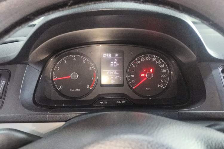 Used Volkswagen Lavida 2013 Revised Classic 1.6L Automatic Fashion Edition