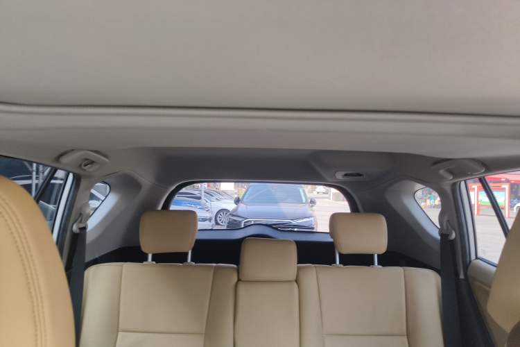 Used Toyota RAV4 2013 2.0L CVT Four-Wheel Drive Fashion Edition
