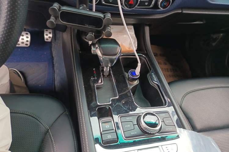 Used BAIC Off-Road BJ40 2018 PLUS 2.3T Automatic Four-Wheel Drive Premium Edition China V
