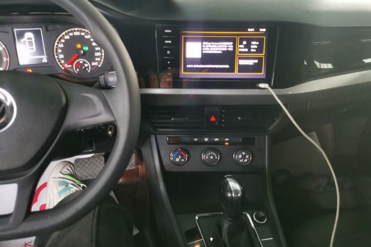 Used Volkswagen Bora 2021 1.5L Automatic Fashionable Smart Connectivity Version Audio And AC Panel