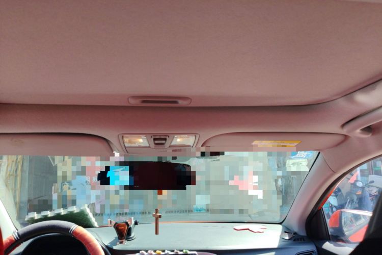 Used Hyundai Verna RV 2017 1.4L Automatic Sport Version National Emission Standard V Headliner