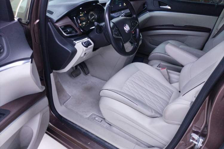 Used Buick GL8 2021 Land Cruiser Executive Class 652T Luxury Model Driver Seat