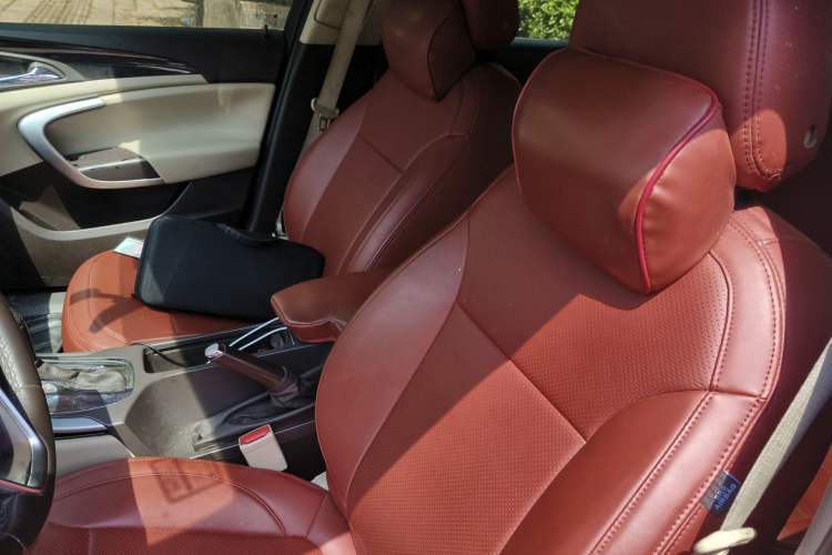 Used Buick Regal 2015 2.0L Leading Fashion Edition