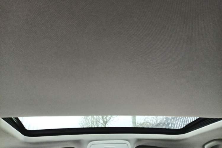 Used Volkswagen Sagitar 2014 Revised Version 1.6L Automatic Leading Edition
