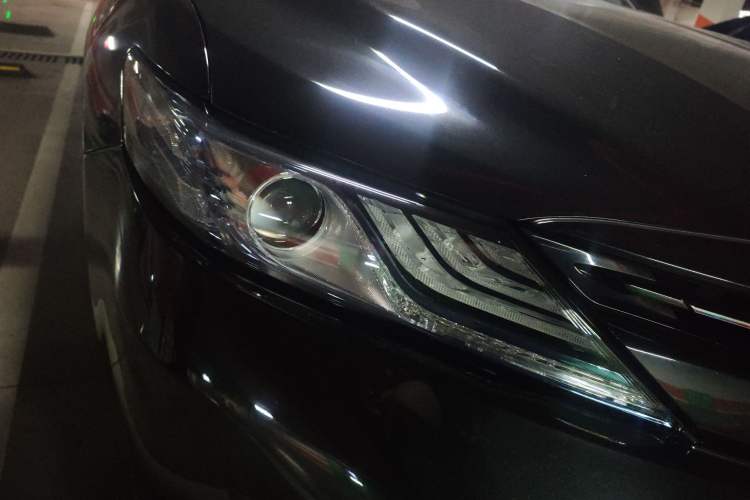 Used Toyota Camry 2018 Dual-Engine 2.5 HG Luxury Edition