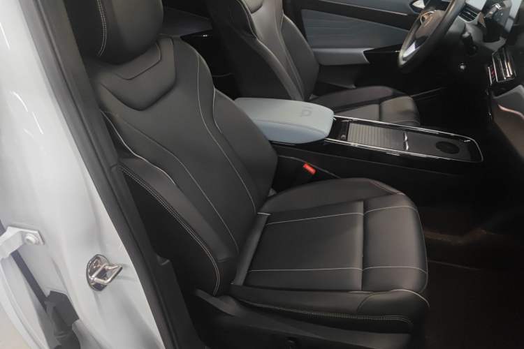 Used Volkswagen ID.4 X 2023 Upgraded Model Pure Long-Range Version Right Front Seat