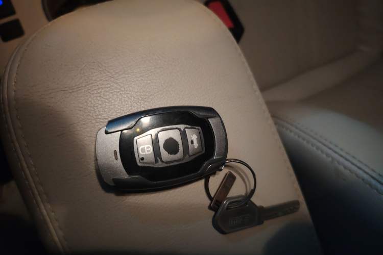 Used BYD e5 2017 300 Prestige Edition
