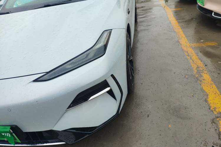 Used Geely Galaxy E8 2025 700 km Long-Range Intelligent Driving Version