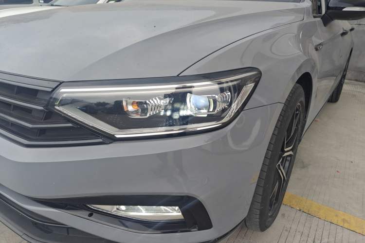 Used Volkswagen Magotan 2020 330TSI DSG Luxury Edition
