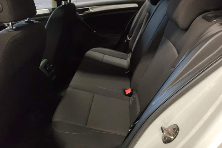 Used Volkswagen Golf 2020 200TSI DSG Comfortable and Ambitious Edition