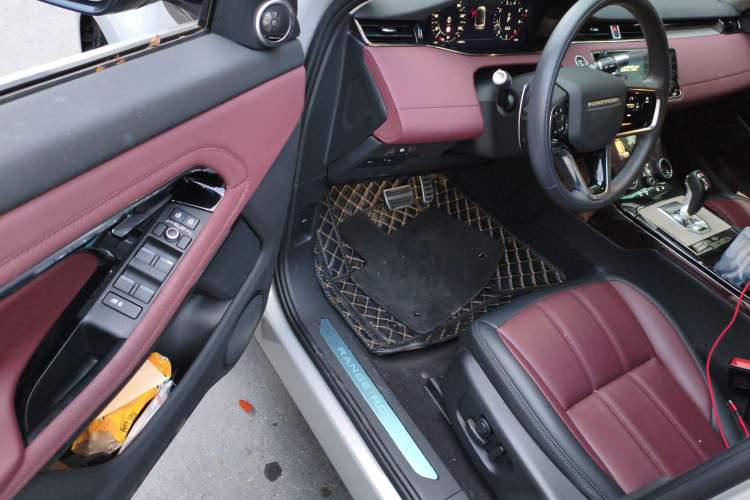 Used Land Rover Range Evoque 2022 Aurora L 249 PS R-Dynamic Luxury Edition
