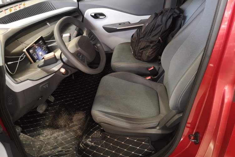 Used Baojun E200 2018 Intelligent Driving Edition Left Front Seat