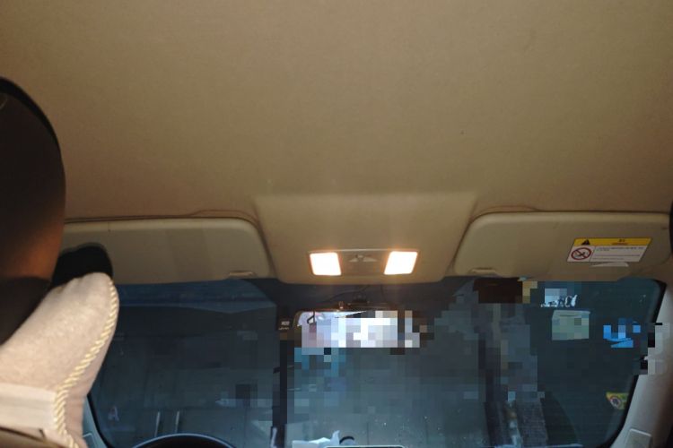 Used Dongfeng Fengon S560 2018 1.8L CVT Elite Model 7 Seats
