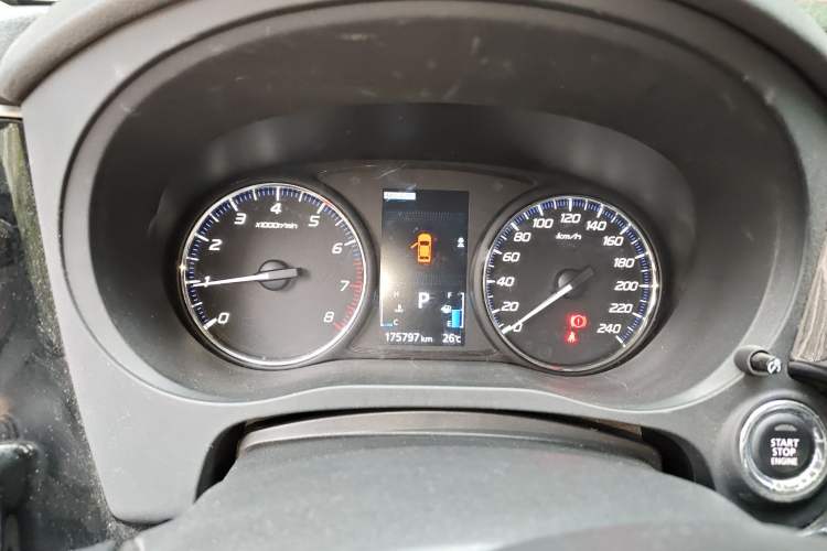 Used Mitsubishi Outlander 2016 2.4L 4x4 Luxury Edition 7-Seater