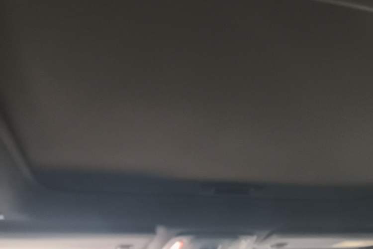 Used Toyota SIENNA 2021 2.5L Hybrid Platinum Edition Headliner