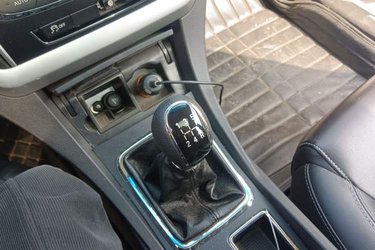 Used Geely Auto Emgrand 2016 Sedan 1.5L Manual Upward Edition