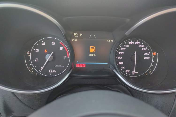 Used Alfa Romeo Stelvio 2022 2.0T 280HP Veloce Track Edition