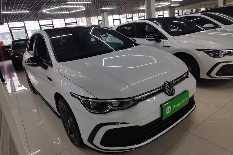 Used Volkswagen Golf 2023 Facelift 280TSI DSG R-Line Lite
