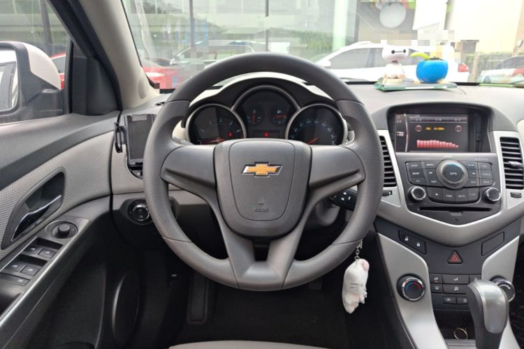 Used Chevrolet Cruze 2013 1.8L SE AT