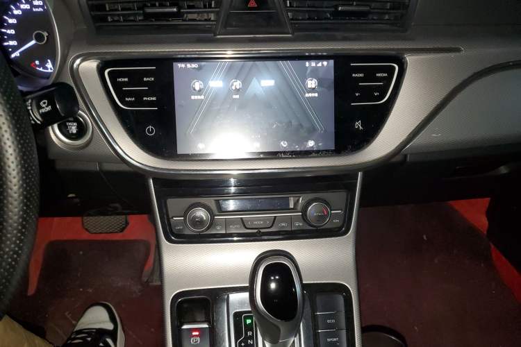 Used Geely Auto Emgrand GL 2018 1.4T DCT Elite Smart Connectivity Version
