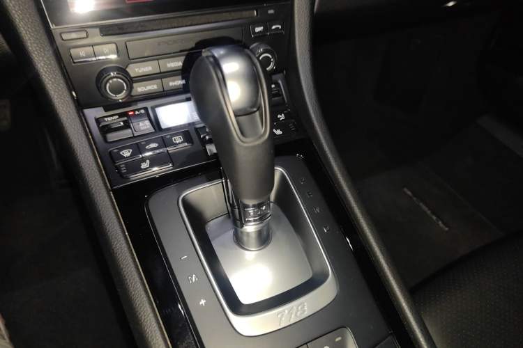 Used Porsche 718 2022 Boxster T 2.0T