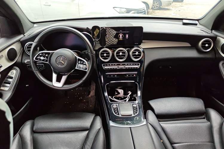 Used Mercedes-Benz GLC 2021 GLC 260 L 4MATIC Dynamic Edition
