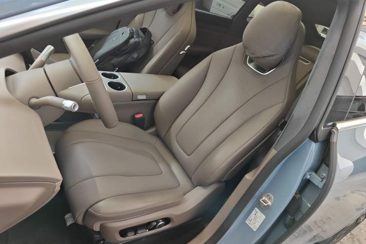 Used Hima Luxeed R7 2025 Range-Extended Version 251 km Max