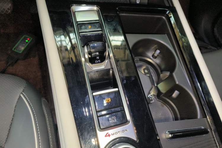 Used Volkswagen Teramont 2023 530 V6 Four-Wheel Drive Prestige Luxury Edition