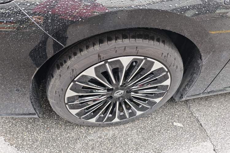 Used Nissan N7 2025 625 Max
