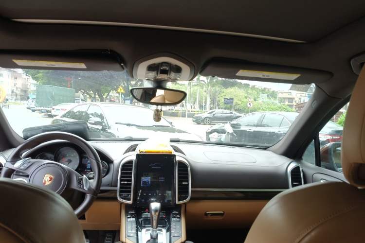 Used Porsche Cayenne 
