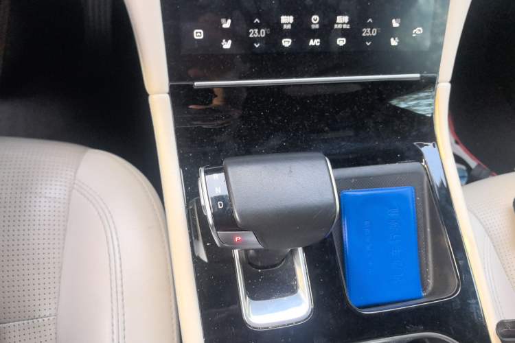 Used Li Auto ONE 2021 Extended-Range 6-Seater Version Gear Lever