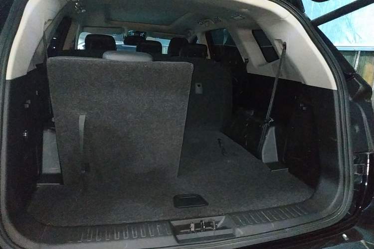 Used JETOUR X90 2022 Zilong 2.0T DCT Wushen Edition 7-Seater
