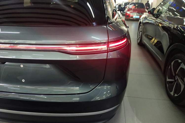 Used Nio ES8 2023 75 kWh
