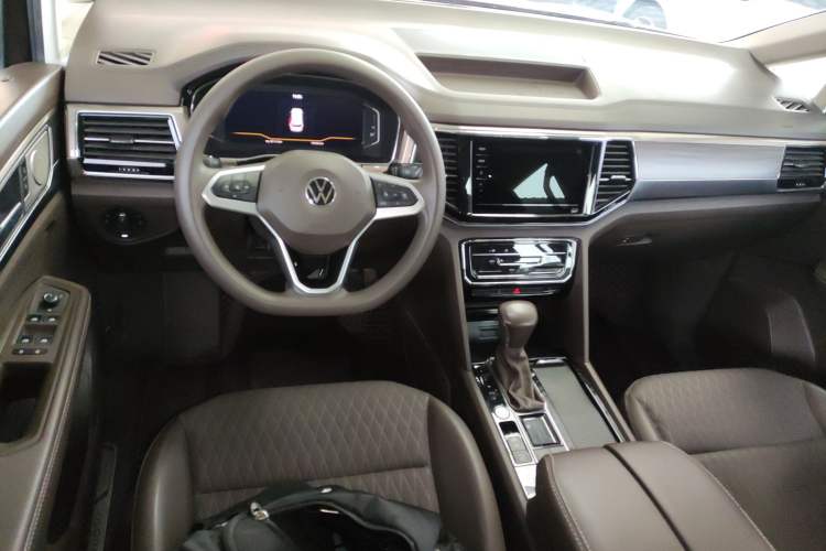 Used Volkswagen Viloran 2020 330TSI Business Edition