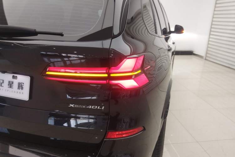 Used BMW X5 2023 xDrive 40Li M Sport Night Edition Package