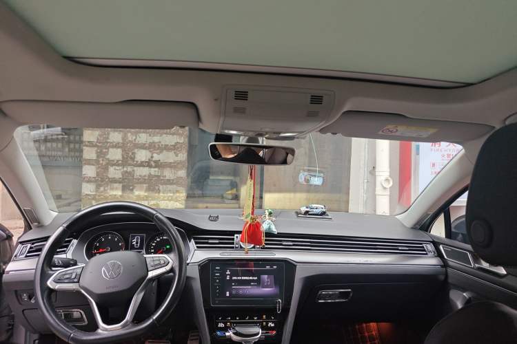 Used Volkswagen Magotan 2020 330TSI DSG Leading Model Headliner