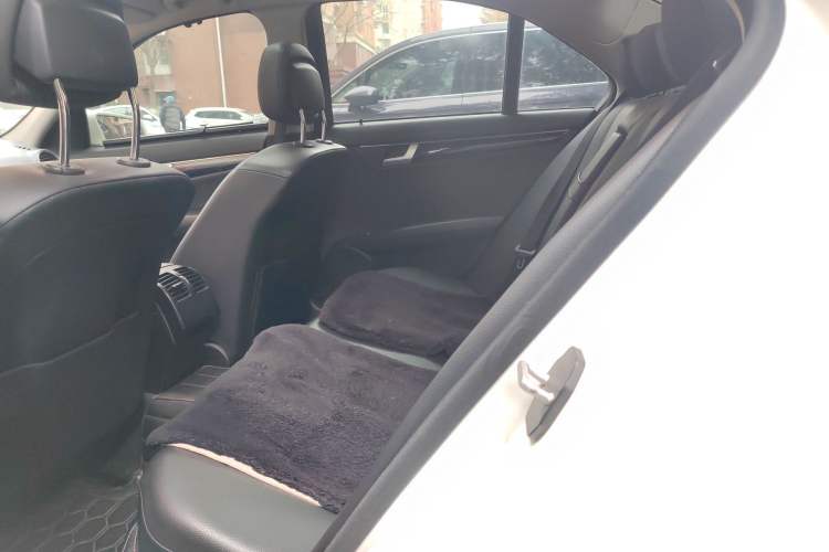 Used Mercedes-Benz C-Class 2013 C 180 Classic Grand Edition