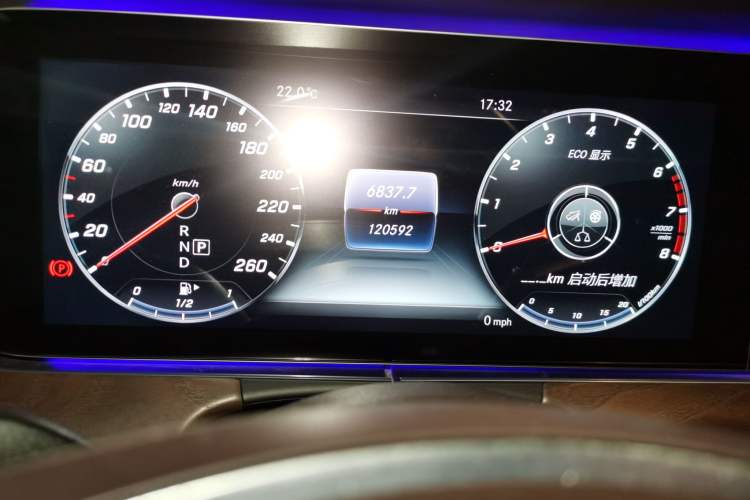 Used Mercedes-Benz E-Class 2016 E 200 L
