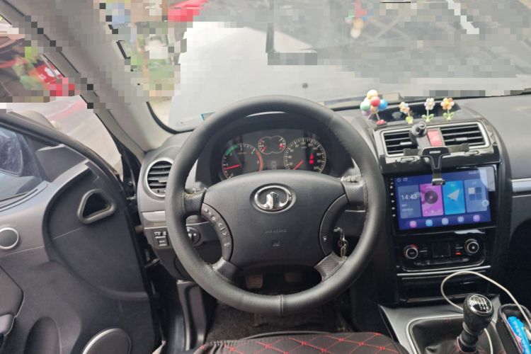 Used Haval H5 Classic 2012 ZhiZun Edition Green & Quiet 2.0T Manual Two-Wheel Drive Comfortable Model
