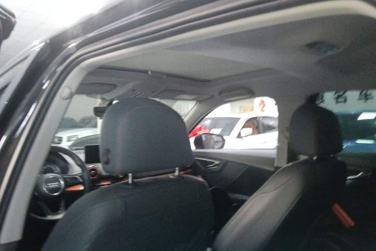 Used Audi Q2L 2018 35 TFSI Fashion Elegant Version China V