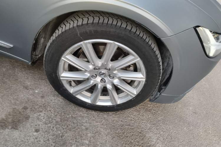 Used Volvo S90 2020 T5 Zhiyi Luxury Edition