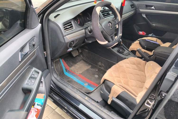 Used Volkswagen Lavida 2019 Lavida Start 1.5L Automatic Trendy Version China VI Standard Driver Seat