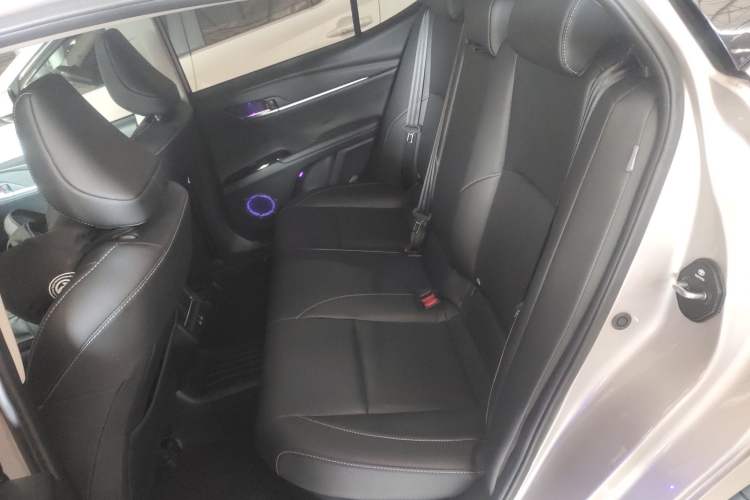 Used Toyota Camry 2024 Dual-Motor 2.0 HGVP Luxury Edition