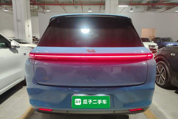 Used Li Auto L8 2023 Pro Model Rear